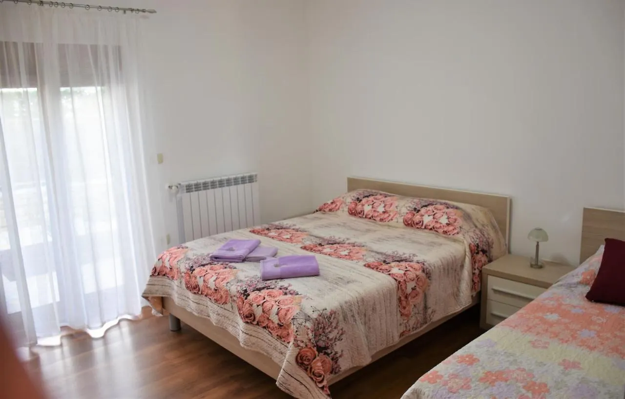 Apartmani Diana Novigrad  0*, Novigrad (Istria)
