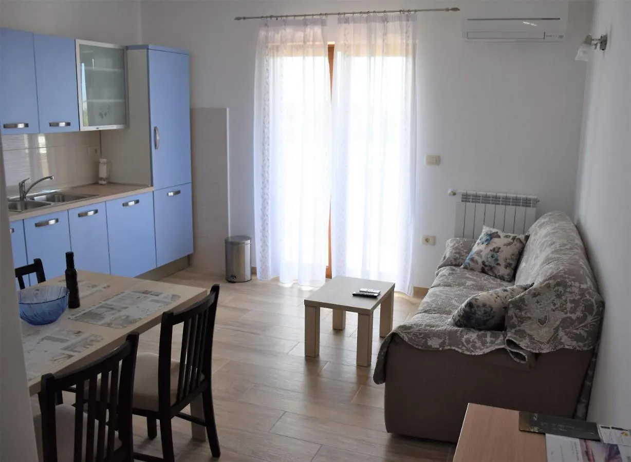 Apartment Apartmani Diana Novigrad