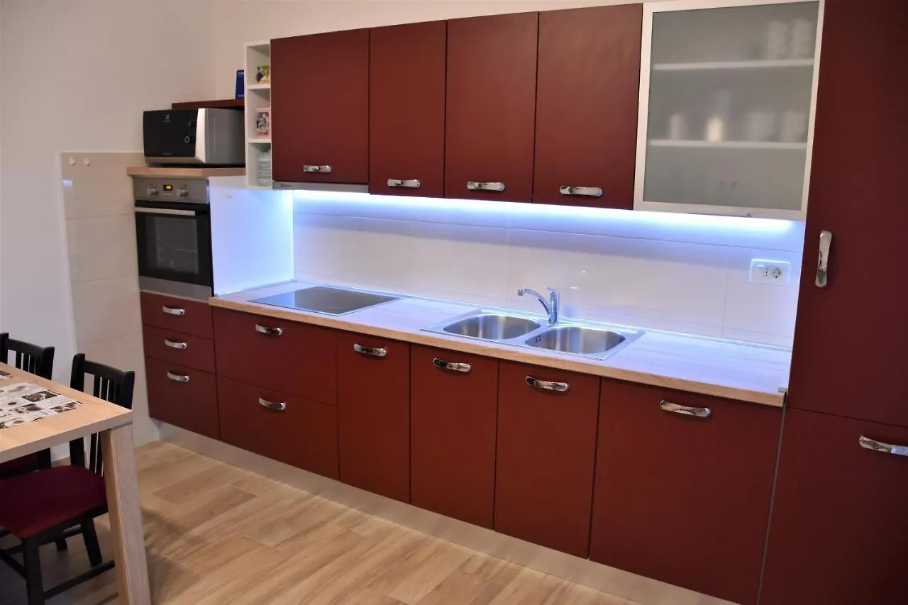 Apartmani Diana Novigrad  Croatia